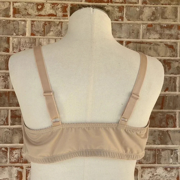 Delimara Tan Sheer Lace Underwire Front Hook plus Size Bra - Picture 5 of 8